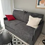 Au Calme Avec Piscine, Face Golf, Parking Gratuit, A Pied A 10mn Centre Apartamento *